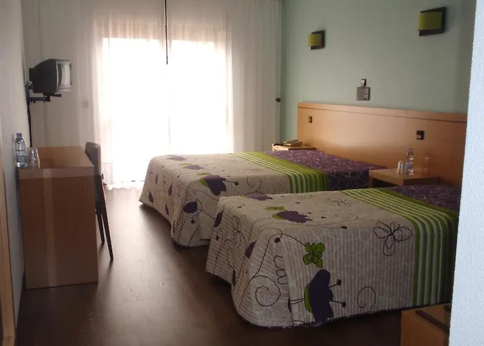 Ouro Отель Виейра-де-Лейрия