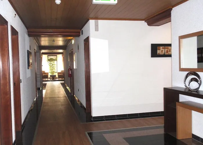 Ouro Виейра-де-Лейрия